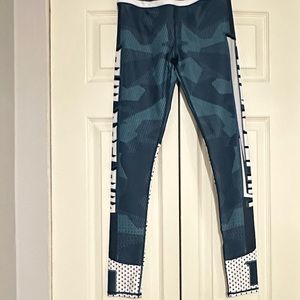 Philadelphia Eagles CNC Active Leggings Blue/Green/White Size S